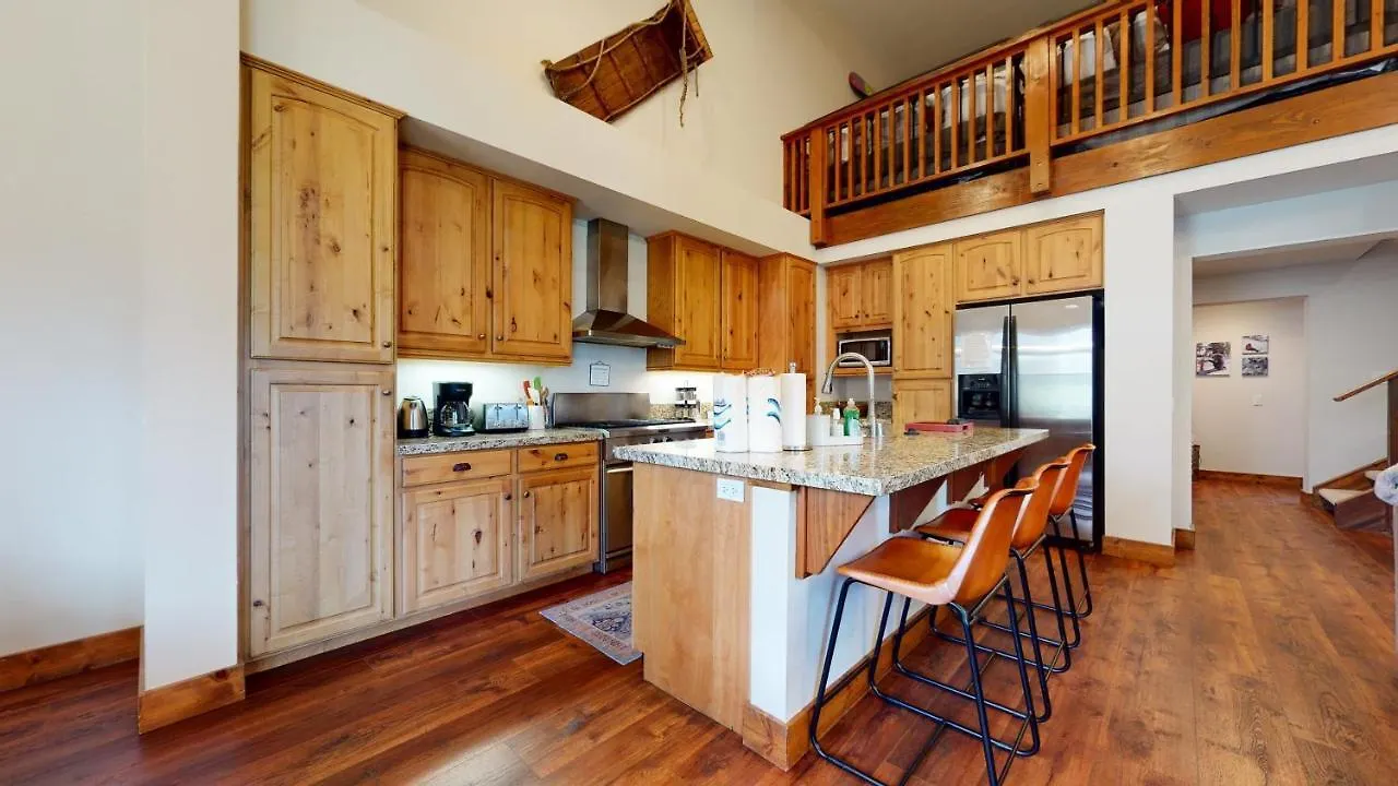 Snowcreek The Lodges #1127 Condo Mammoth Lakes